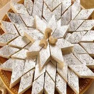 Fresh Kaju Katli Barfi 500 g